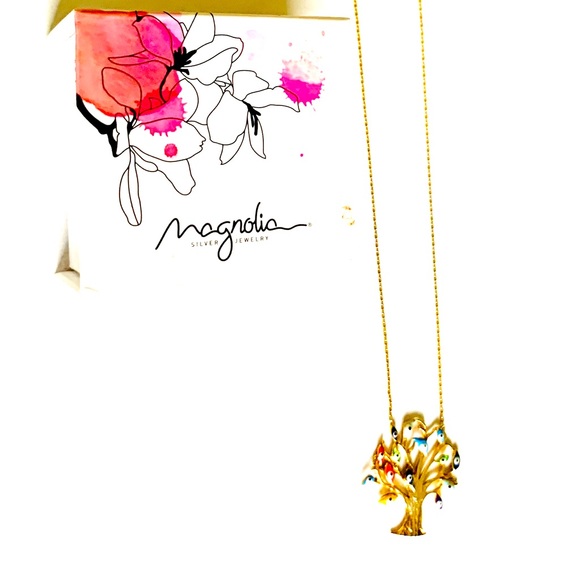 Gold Plated Tree Of Life Pendant Necklace Magnolia gold tone fine string chain - Picture 6 of 10